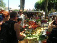 Le marché aux légumes de Goudargues